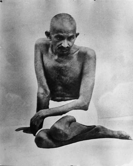 At Gujarat  Vidyapith, 1931.jpg
